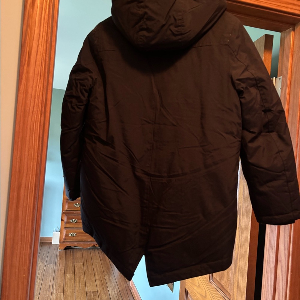 Boys black Eddie Bauer warm winter coat.  Size small 7/8.
Barely worn. - Picture 2 of 5